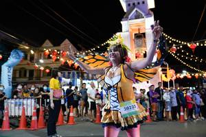 BIB: 50235, 
                            <button type="button" onclick="openModal(21897282)" class="btn btn-primary btn-sm float-right btn-popup" data-toggle="modal" data-target=".modal-high-quality">
                        <i class="fas fa-shopping-cart"></i> Add to Cart
                    </button>
                                            <button type="button" onclick="isThisMe(21897282, true)" class="btn btn-success btn-sm float-right btn-popup btn-isme hidden" data-toggle="tooltip" data-placement="bottom" title="นี่คือรูปของคุณใช่ไหม คลิกที่นี่เพื่อเอาเข้าอัลบั้ม">
                        <i class="fas fa-plus"></i> Add to album
                    </button>
                    <button type="button" onclick="isThisMe(21897282, false)" class="btn btn-warning btn-sm float-right btn-popup btn-isnotme hidden">
                        <i class="fas fa-ban"></i> Remove from album
                    </button>